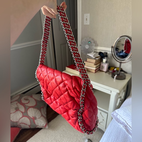 CHANEL Chain Around Lamb Quilted Hobo - Picture 4 of 16